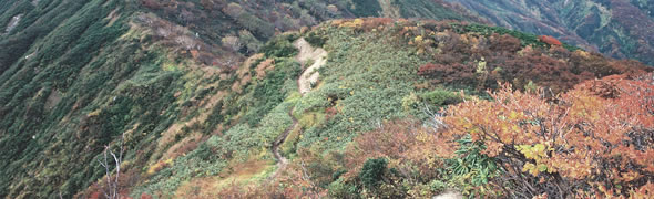 朝日連峰　古寺鉱泉観光コース